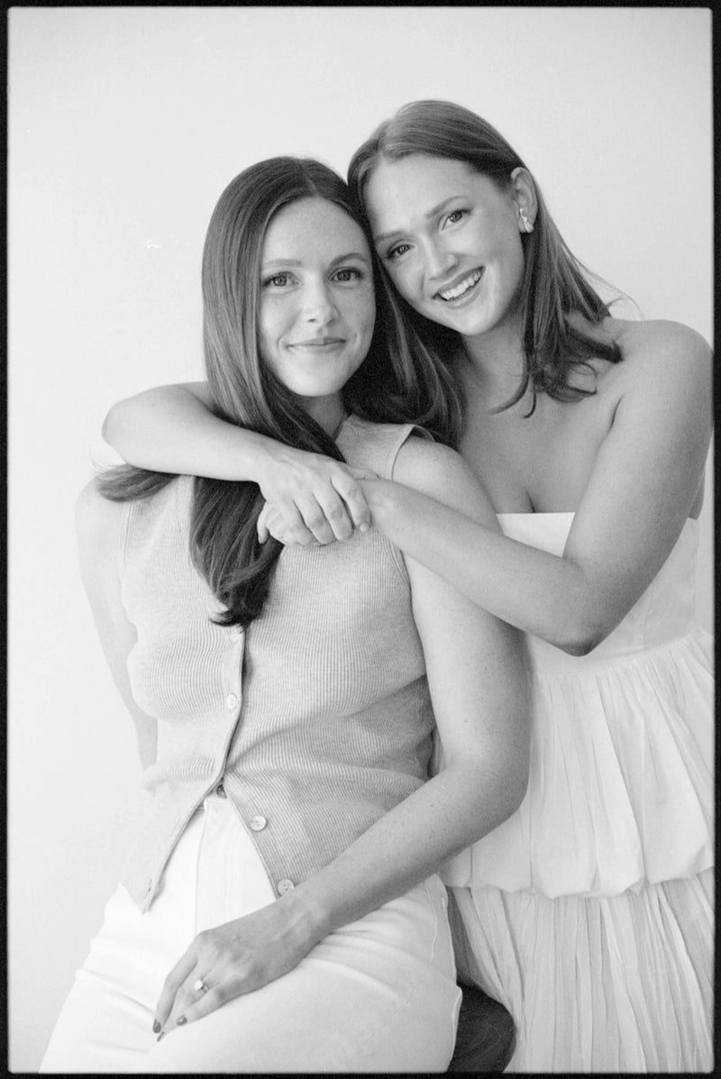 Carly and Abby, founders of Mac Knowles